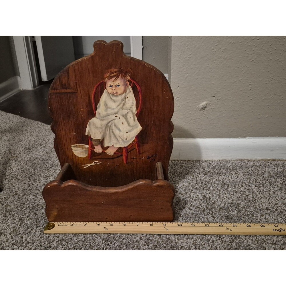 VTG Wooden Folk Art Wall Mounted Hanging Upset Boy Getting Haircut 70's - Picture 4 of 4